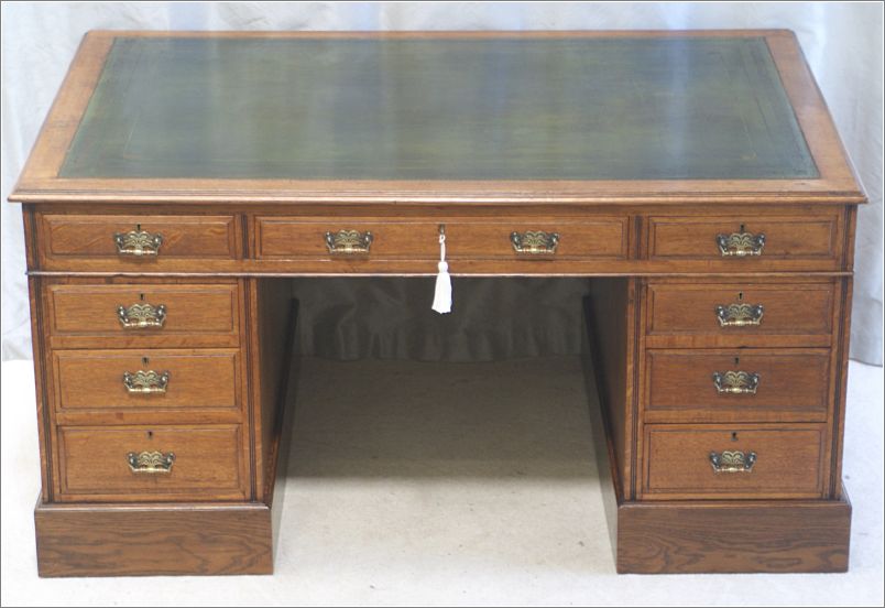 1032 Antique Victorian Oak Partners Desk Front View (2)